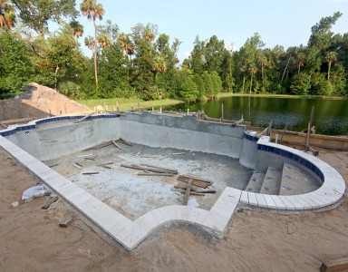 Sie planen einen Pool im Garten